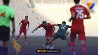 جدال بدون گل شهرداری نوشهر و هوادار زیر باران!