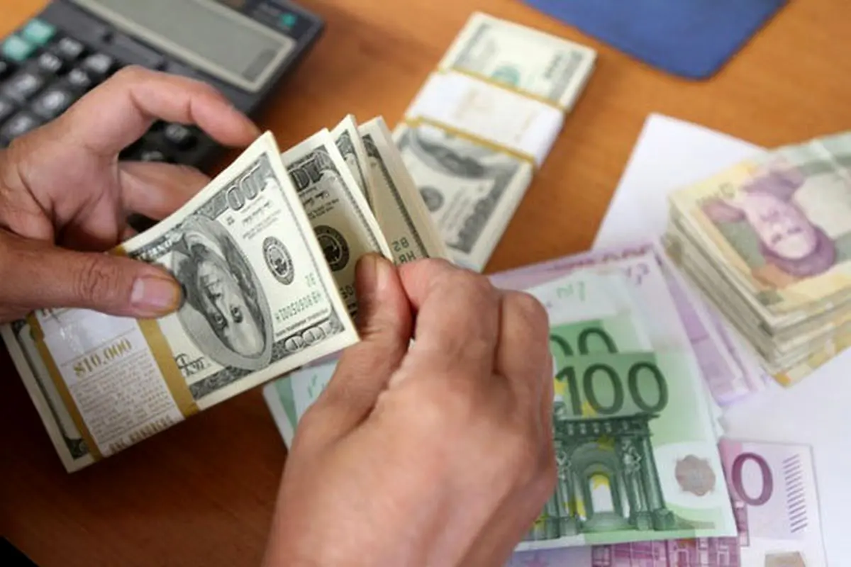 چراغ سبز پنج قدرت غربی برای تجارت بانک ها با ایران / گزارش آسوشیتدپرس