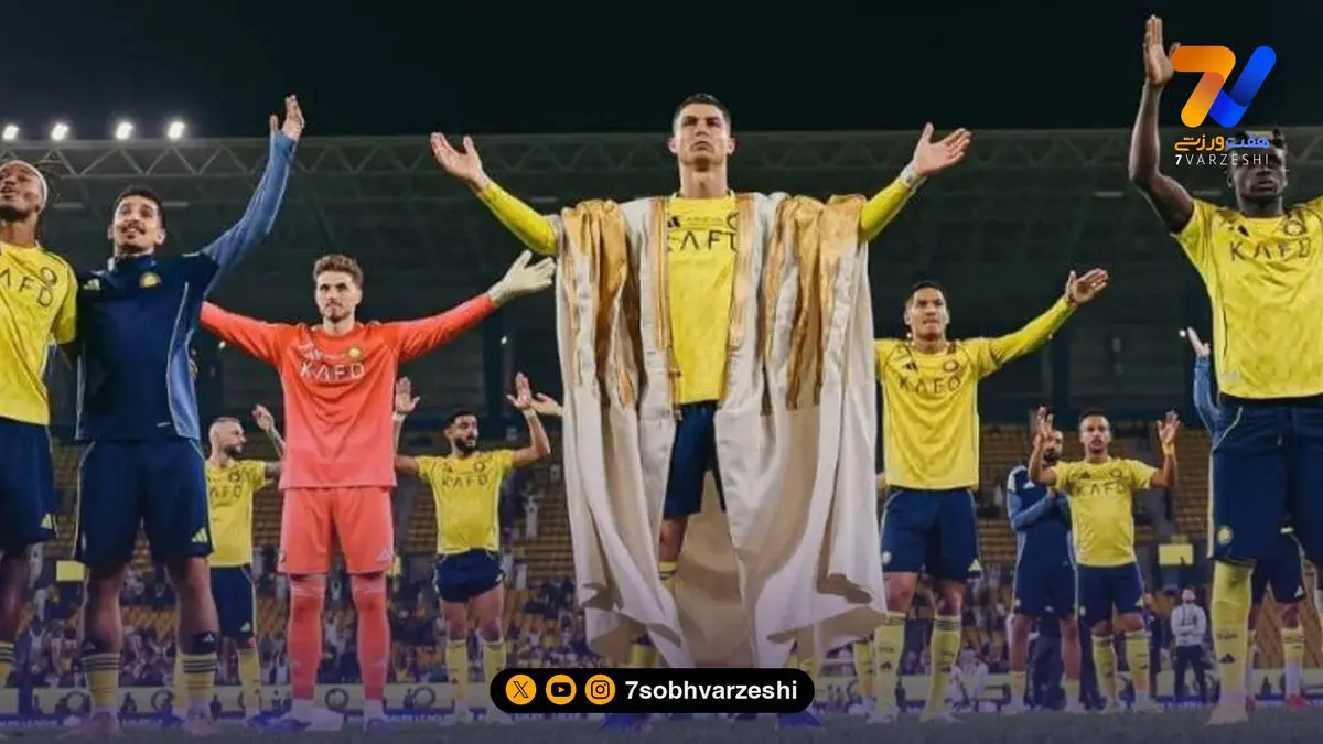 کریستیانو رونالدو با بشت سعودی در جشن صدرنشینی النصر