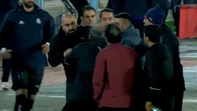 مازیار زارع: ملوان و نساجی بر گردن فوتبال ایران حق دارند!