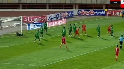 مهاجم فولاد: می‌توانیم مدعی قهرمانی یا سهمیه باشیم!