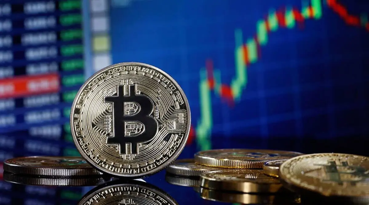 حرکت تاریخی بیت کوین؛ آیا رالی پایان سال آغاز شده است؟
