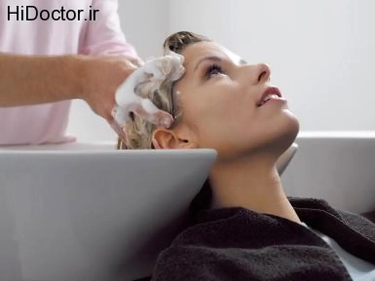 خطر سکته مغزی با شستن سر در سینک آرایشگاه