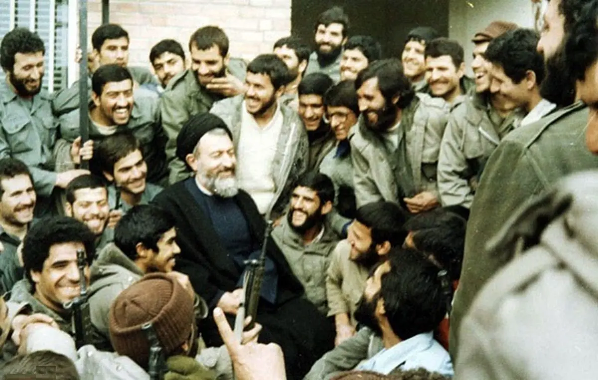 شهید بهشتی در مورد دکتر شریعتی به آیت‌الله مصباح چه گفت؟