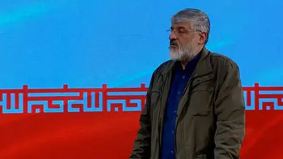 واکنش تند امیر علی‌اکبری به منتقدان