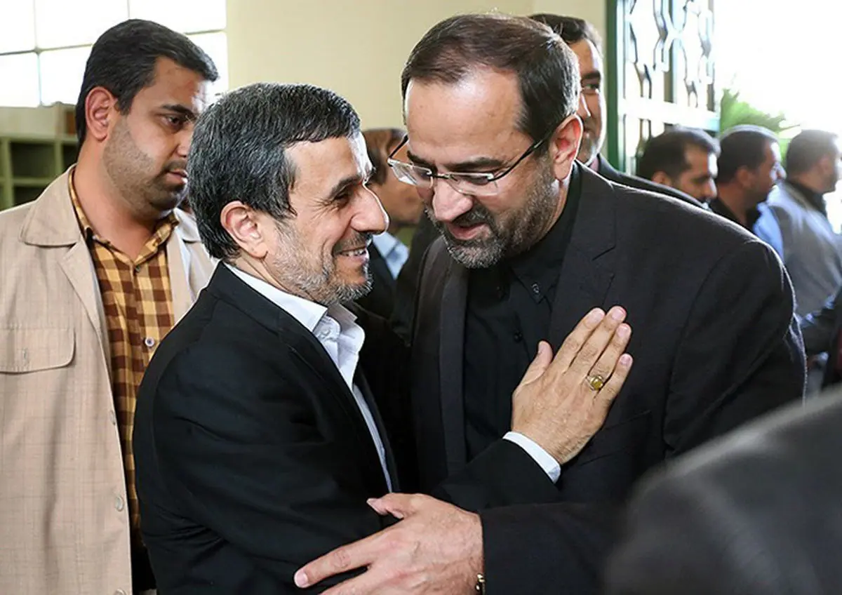 مردی که بیشتر از وزیر خارجه به سفر خارجی رفت