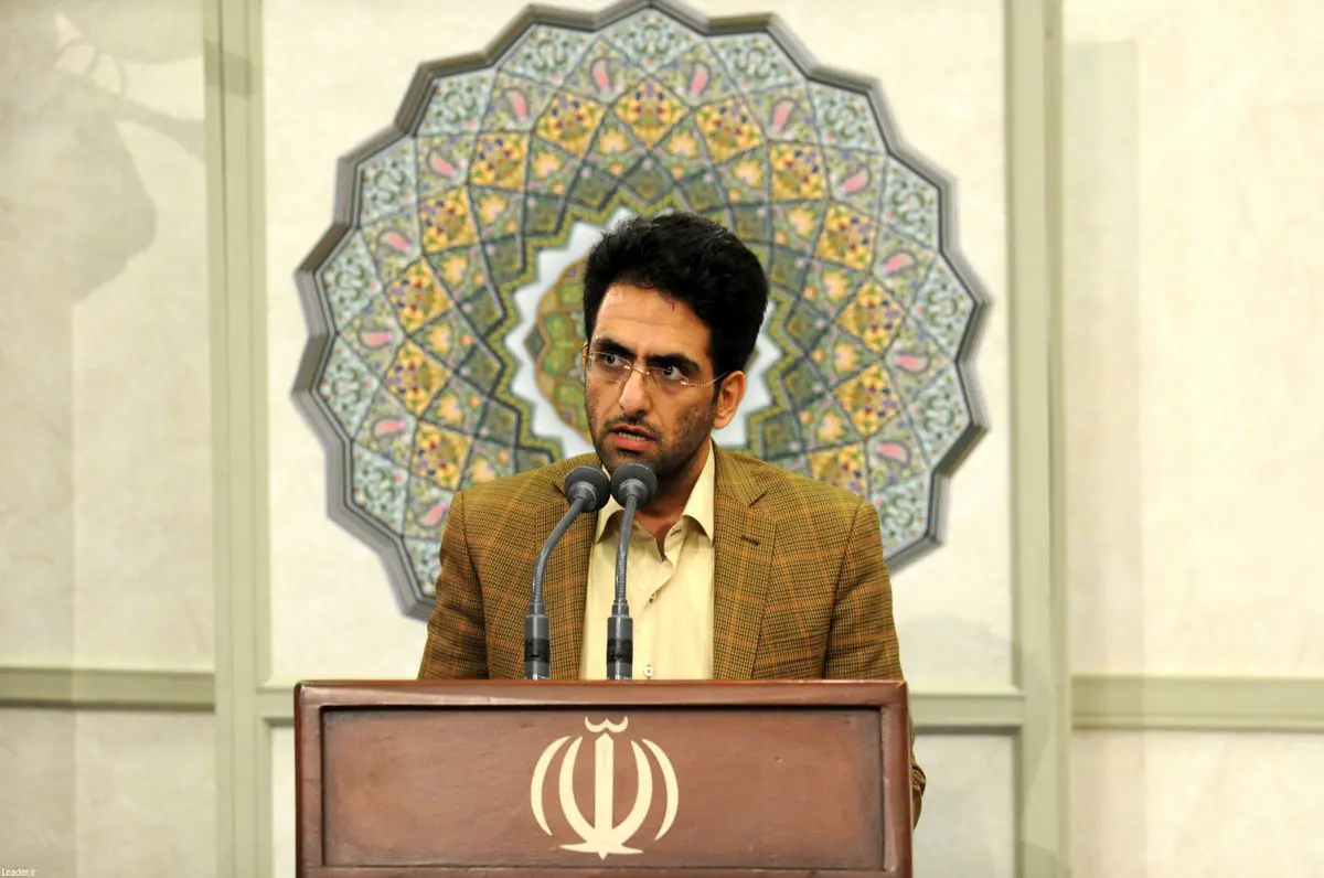انتقادهای یکی از دانشجویان در دیدار با رهبر انقلاب / فیلم