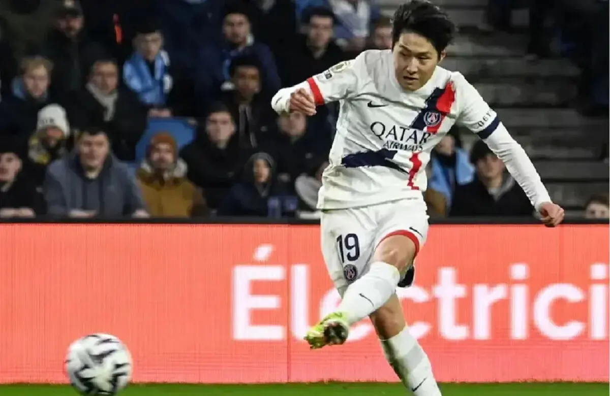 مذاکرات کند، علاقه‌ها داغ؛ PSG وقت زیادی برای نگه داشتن لی ندارد