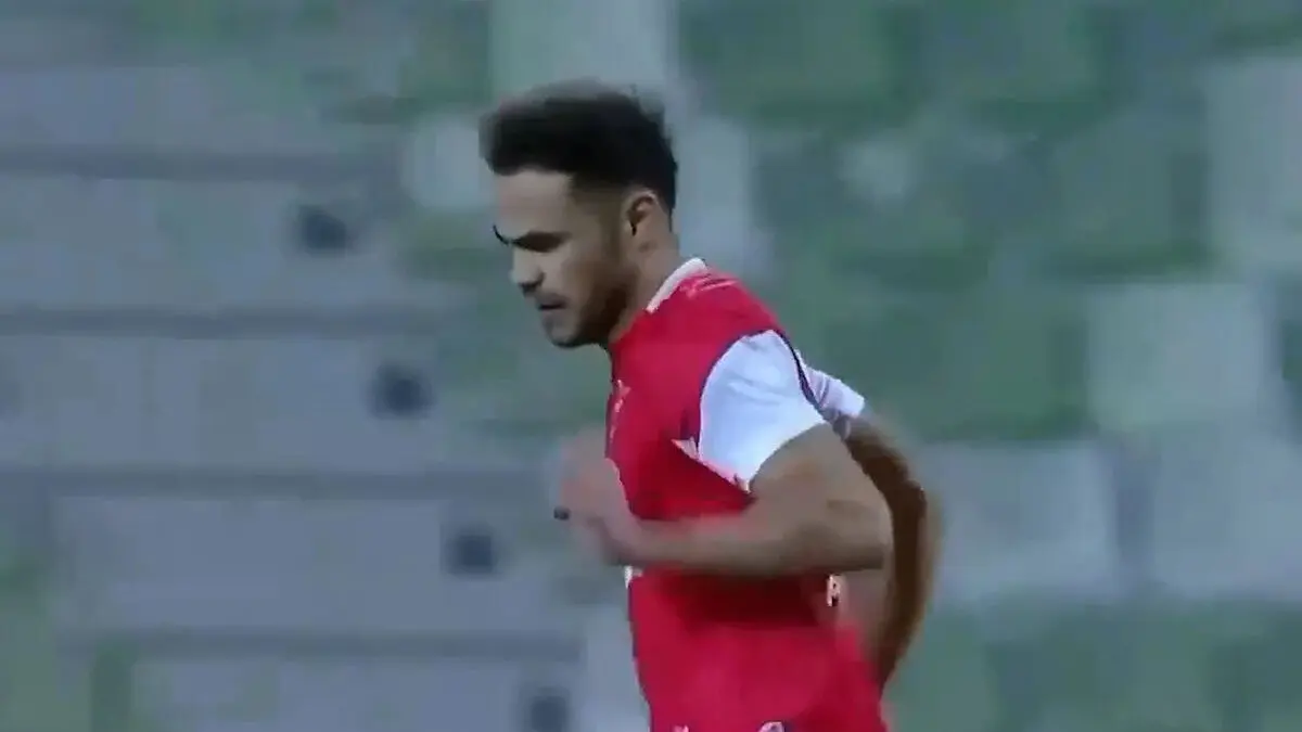 تکذیب جدایی اورونوف از پرسپولیس توسط حدادی