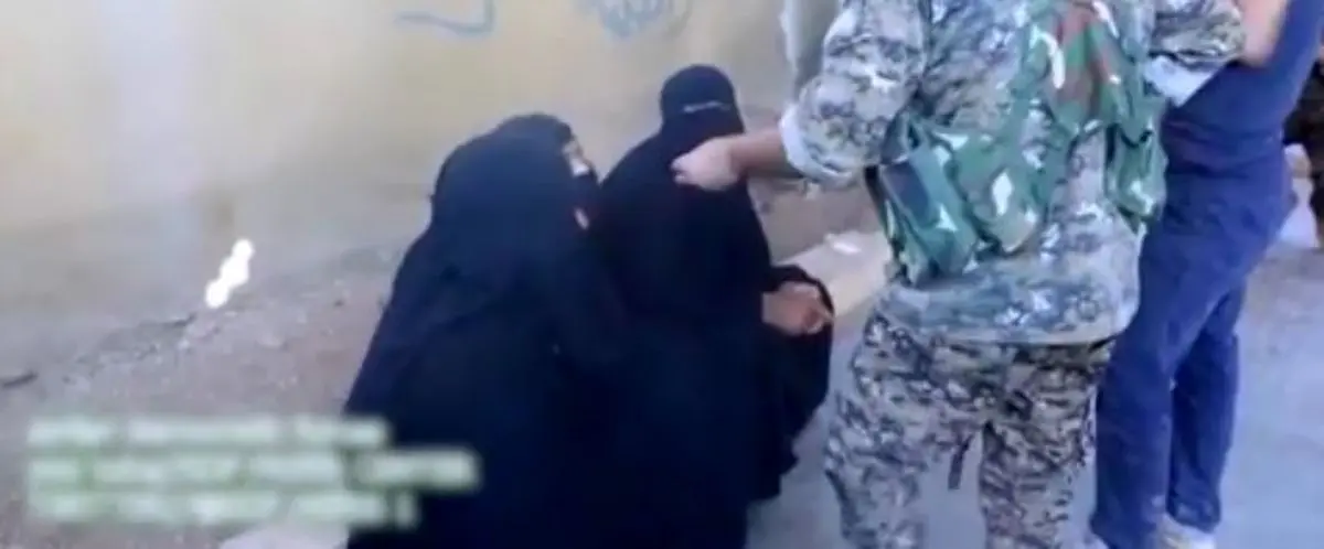فیلم: دستگیری داعشی ها با لباس زنانه
