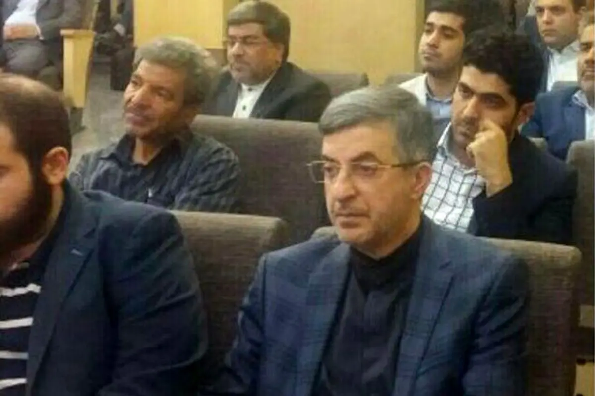 عکس: مشایی ظاهر شد!