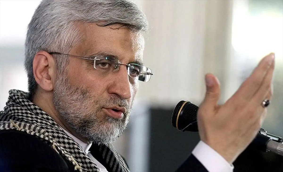 جلیلی: با گذشت ۶ ماه از اجرای برجام باید چرخ تولید و صادرات شتاب گرفته باشد، اما چرا آمار این نیست؟