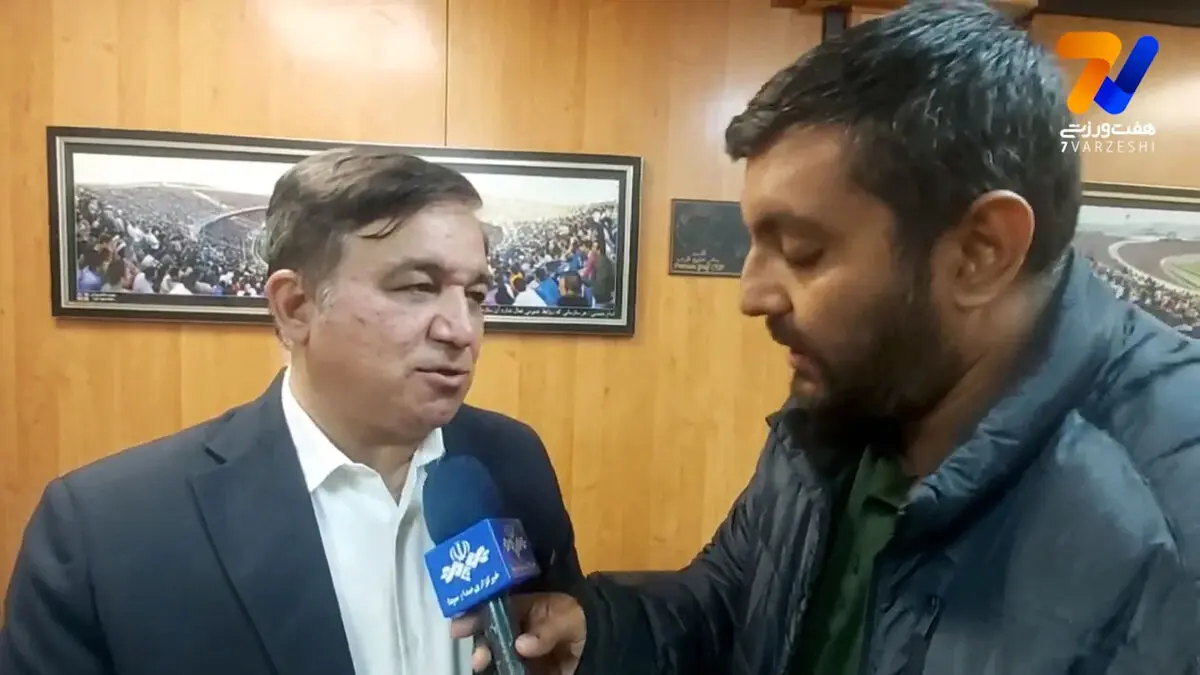 تاجرنیا از برگزاری ادامه لیگ خبر داد /تاجرنیا: جلسه امروز برای جلوگیری از فسخ قرارداد بازیکنان خارجی بود