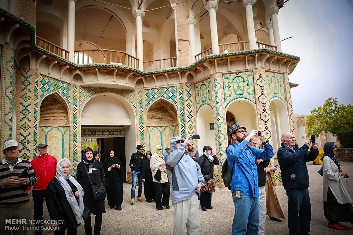 میزان درآمدزایی از هر یک گردشگر خارجی در ایران