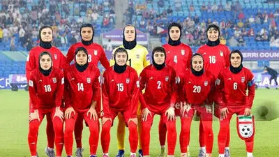 تجلیل از بانوان ملی‌پوش فوتبال مازندران در ساری