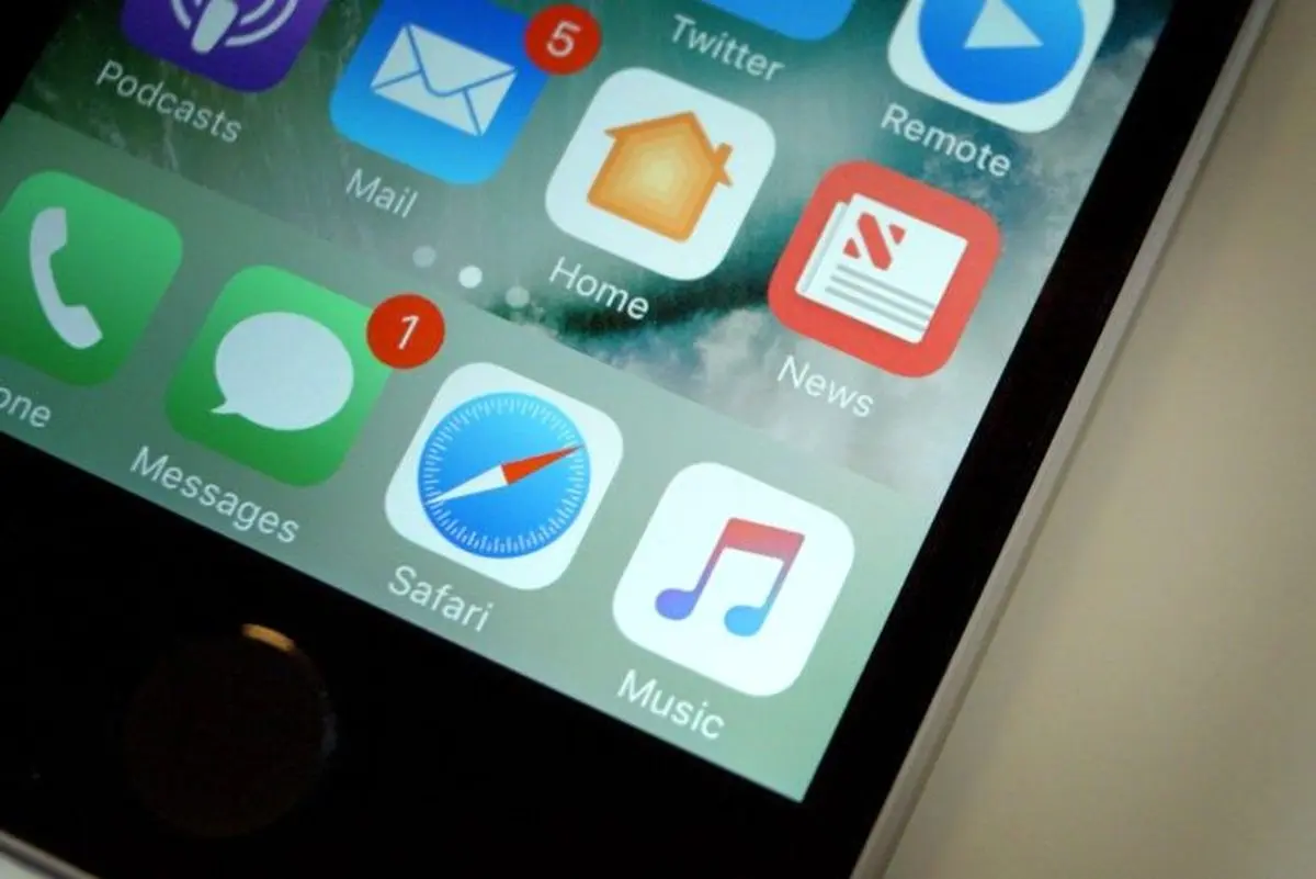 تماشا کنید؛ وقتی اپل در iOS 10 ترتیب الفبا را فراموش می‌کند