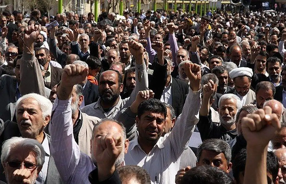 راهپیمایی نمازگزاران جمعه درمحکومیت آل سعود و آل خلیفه