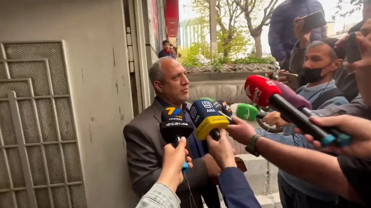 سلطان آبادی: ملوان آماده برگزاری ادامه لیگ است