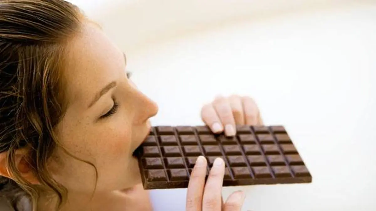 چرا نباید خوردن شکلات را کنار بگذاریم؟