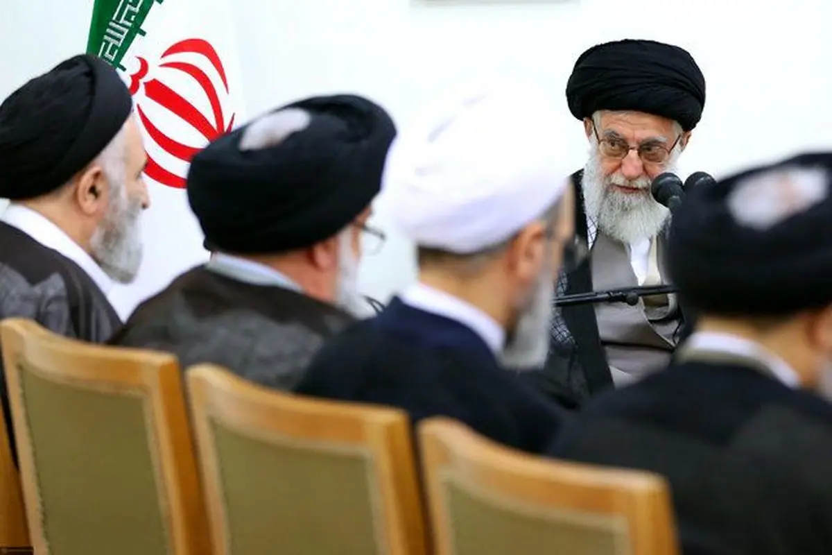 تاکید رهبر انقلاب بر تدوین طرح تحول و تشکیل مرکز مطالعات راهبردی درحوزه علمیه