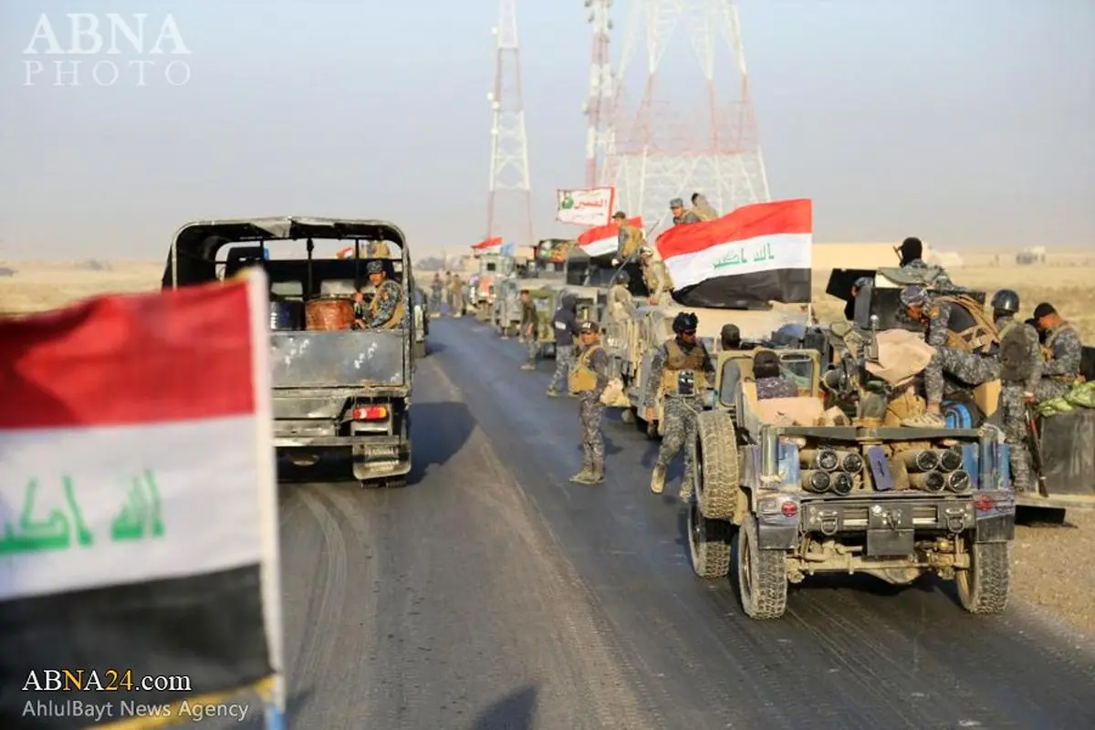 پرچم عراق در جنوب موصل به اهتزاز درآمد