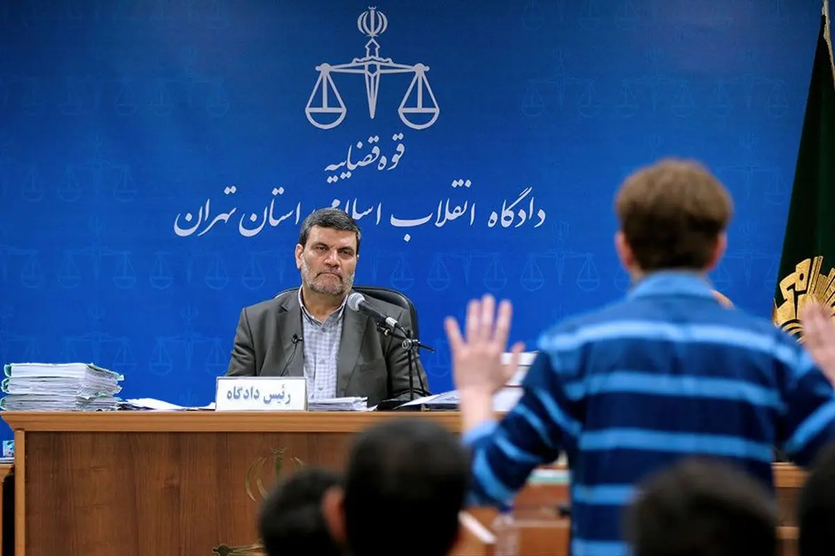وکیل بابک زنجانی شاکی شد