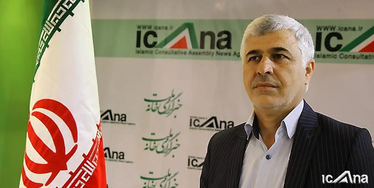 انتقاد از درخواست لغو سخنرانی مطهری در کرمان