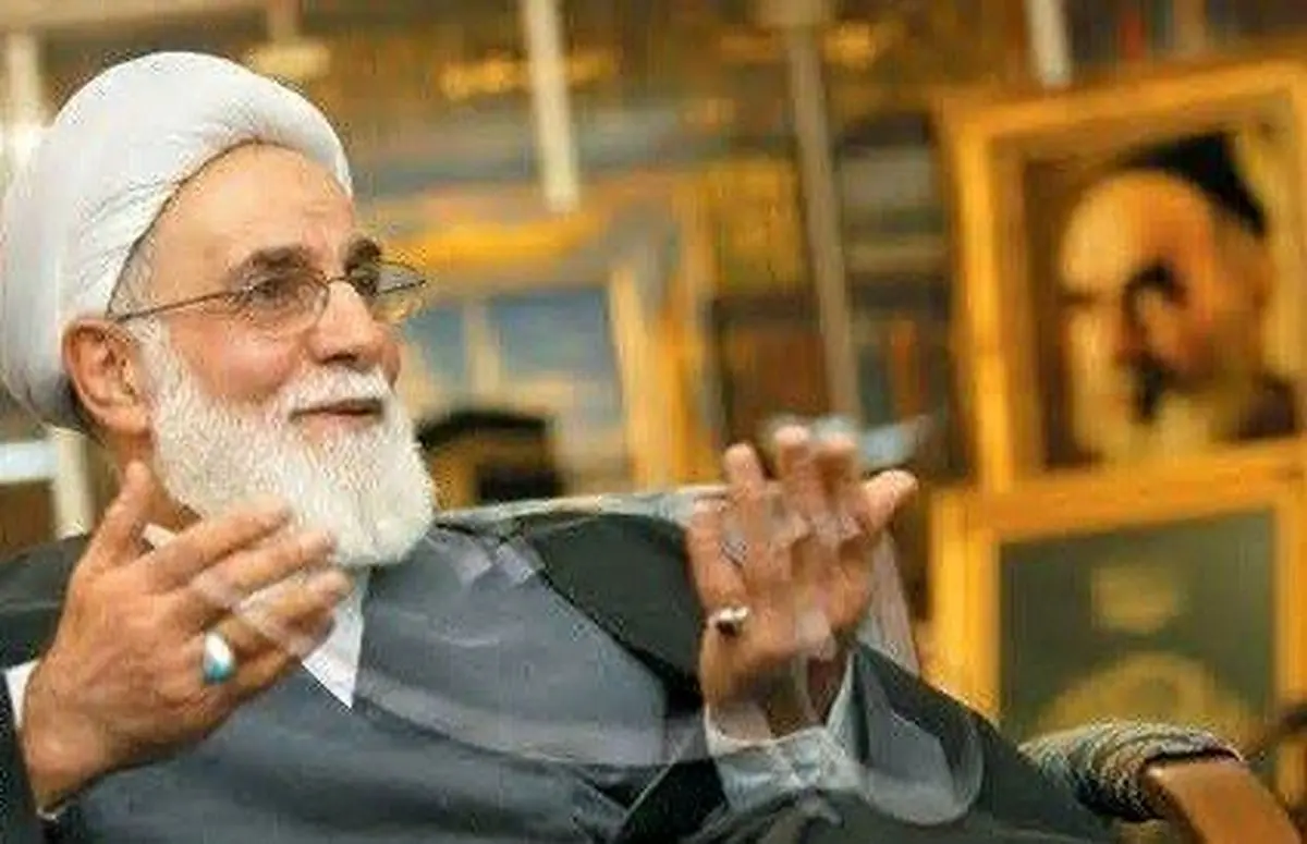ناطق نوری: به احمدی نژاد گفتم یا سوادت خیلی بالاست یا روی ابرها هستی، قهر کرد
