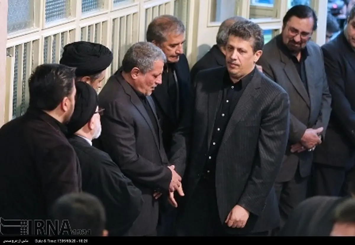 گزارش تصویری :‌ وداع با هاشمی در حسینیه جماران- بخش اول