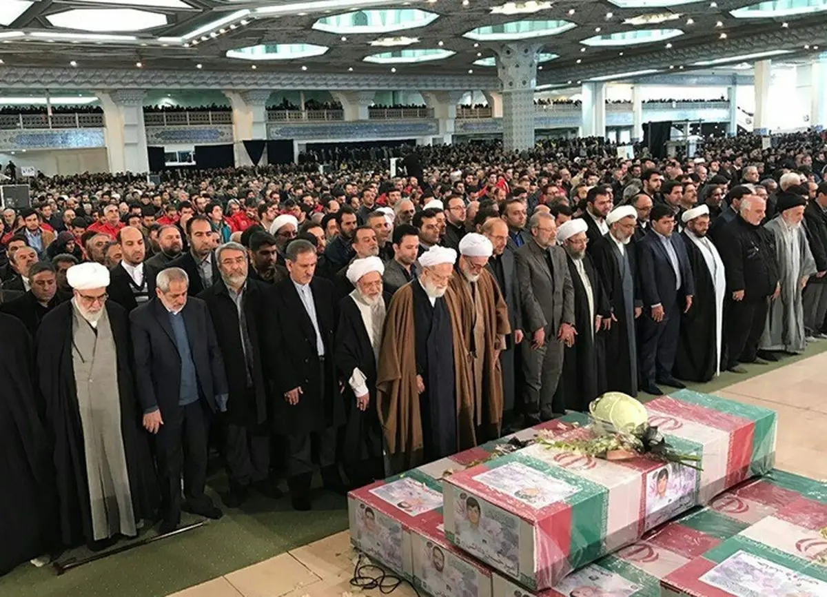 کدام شخصیت‌های سیاسی در مراسم تشییع پیکر آتش‌نشانان پلاسکو حضور دارند؟