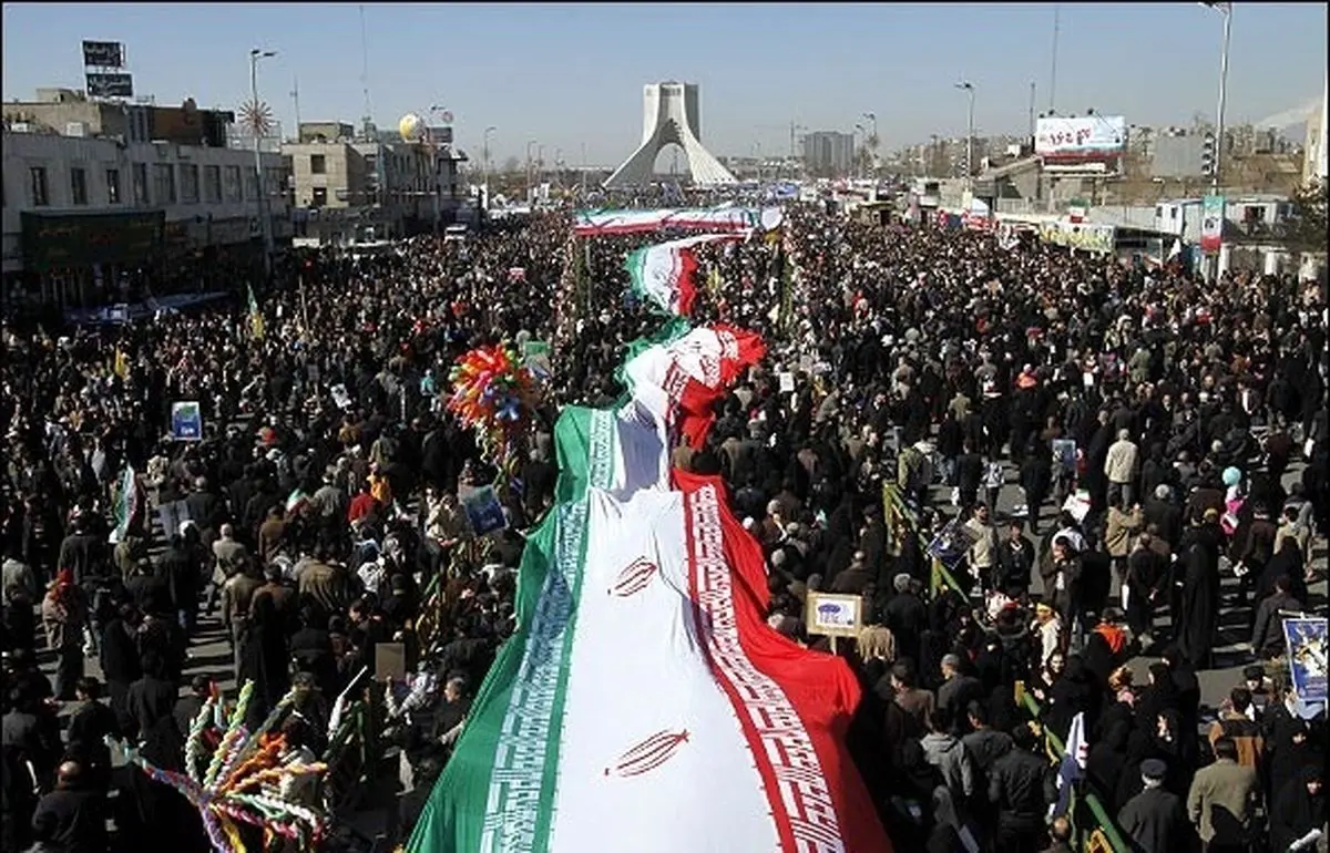 متن کامل قطعنامه راهپیمایی سراسری ۲۲ بهمن