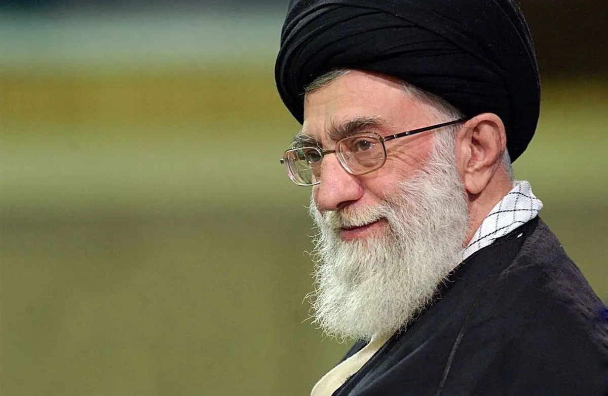 رهبر انقلاب: اگر به خودم نهیب نزنم، در تنبلی غرق می شوم