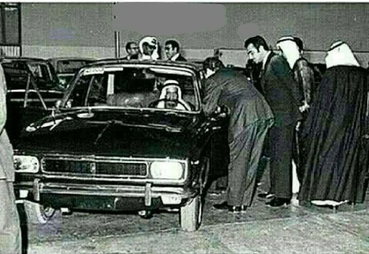 عکس: فروش پیکان به اعراب