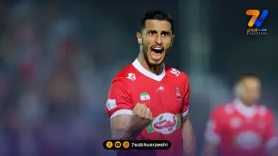 مهاجم تیم ملی: من و همسرم مسافرکشی می کردیم!