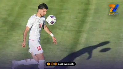 آریا یوسفی به دیدار خانواده شهید سید مرتضی طباطبایی رفت