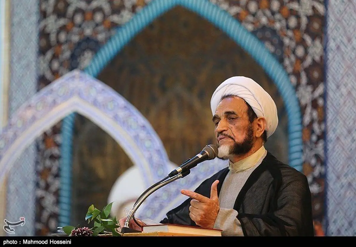 اشرفی اصفهانی کاندیداتوری اش را اعلام کرد