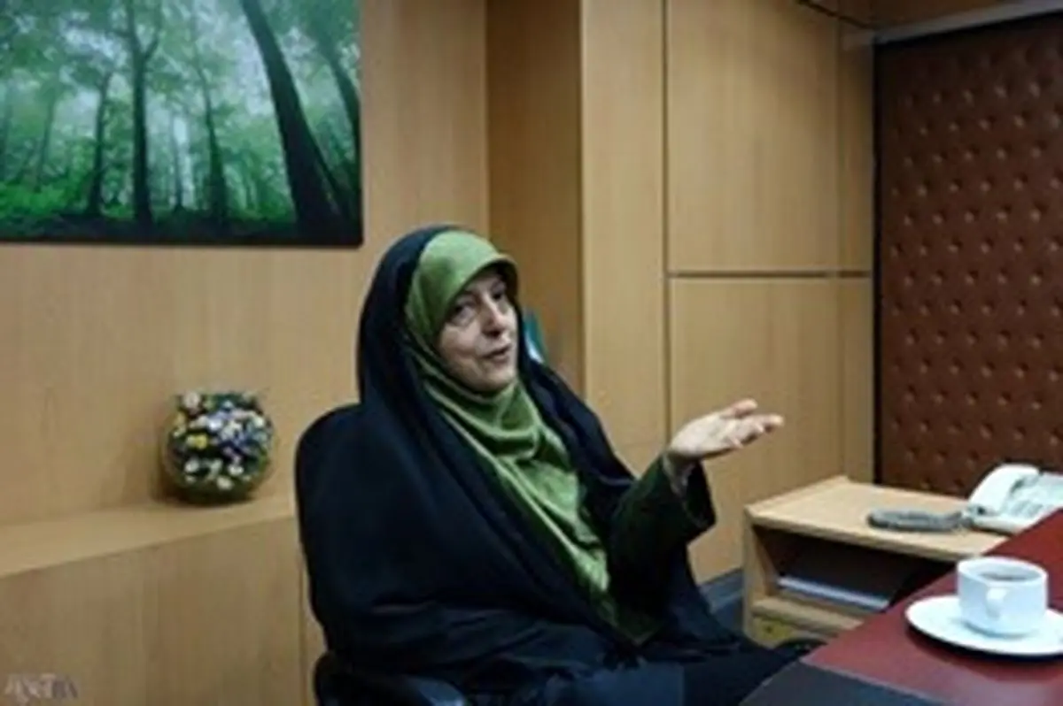واکنش ابتکار به ثبت‌نام احمدی‌نژاد در انتخابات ریاست جمهوری