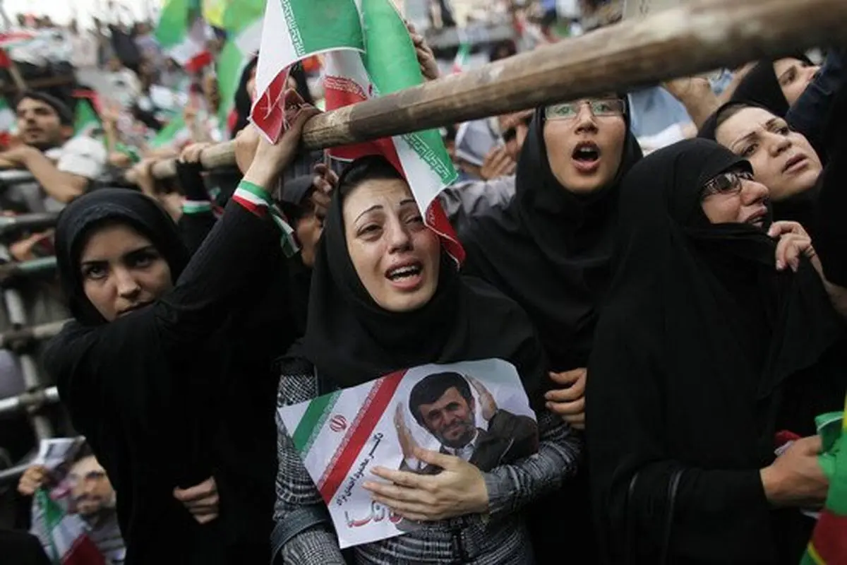 تجمع امشب مقابل منزل احمدی‌نژاد غیرقانونی است
