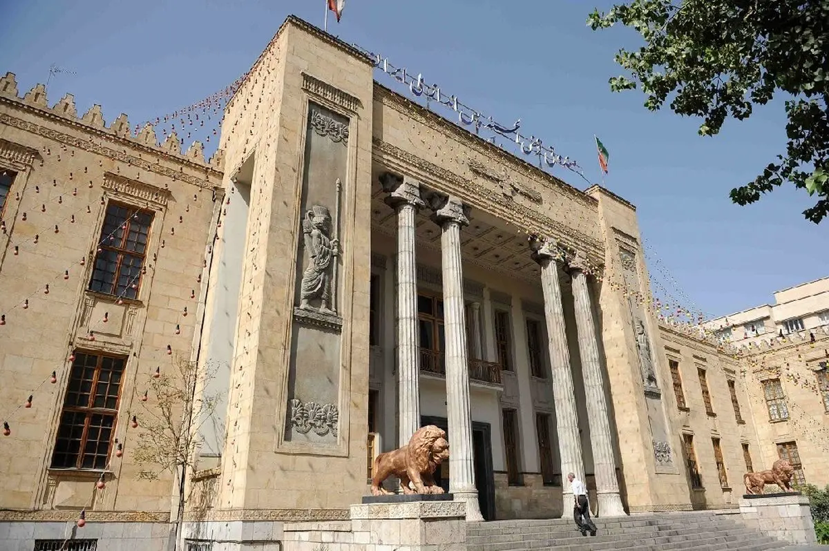 توضیحات بانک ملی درباره کلاهبرداری ۵ میلیاردی