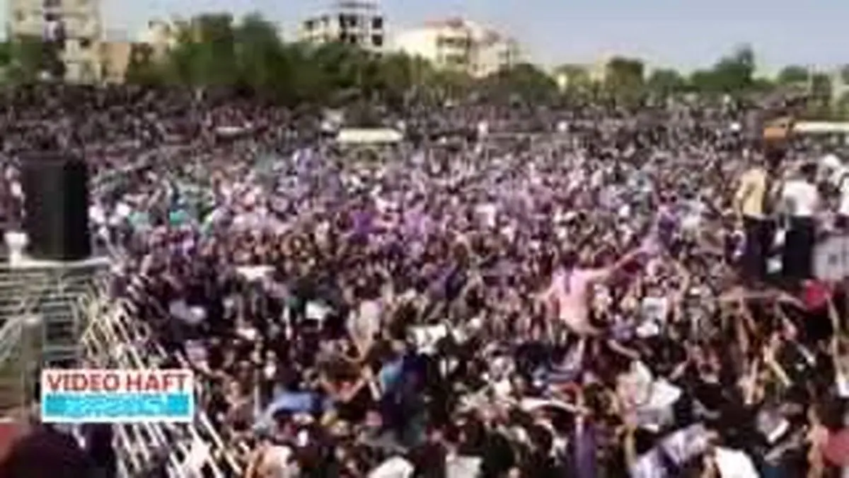ویدیو هفت|استقبال از روحانی در شهر رئیسی