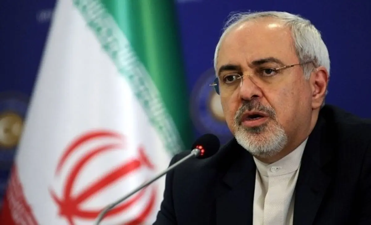 ظریف: مقامات سعودی به طور علنی گفتند، جنگ را به داخل ایران می بریم