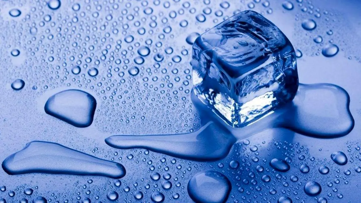 وزن خود را با تکه های یخ کم کنید