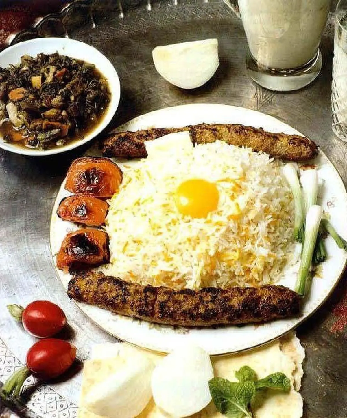 چند چلوکبابی سنتی و مقرون به صرفه که از رفتن به آنها پشیمان نمی‌شوید/شکم گردی هفت صبح