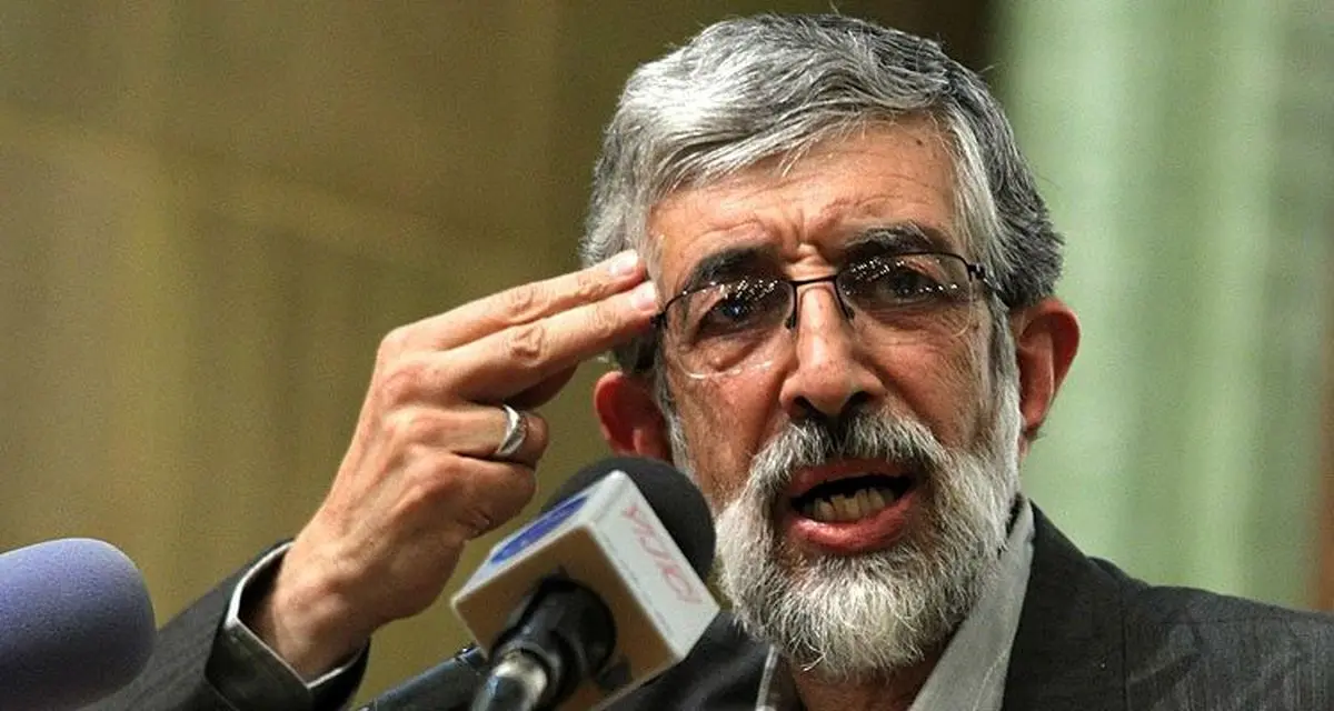 حدادعادل:روحانی زیاد لبخندمیزند