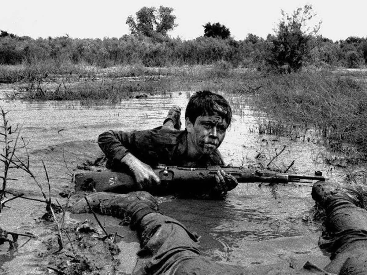 تشییع باشکوه پیکر مطهر یکی از مشهورترین شهدای جنگ تحمیلی در تبریز