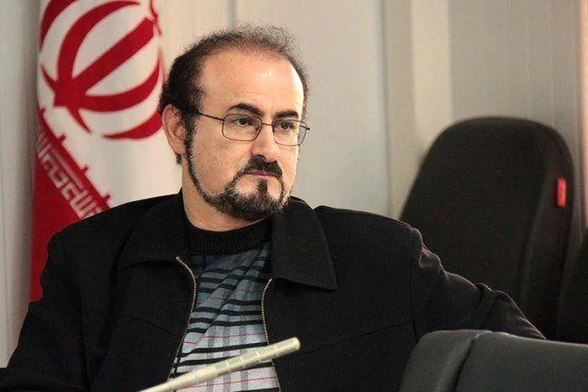 جدل مختاباد و کیهان بر سر شجریان