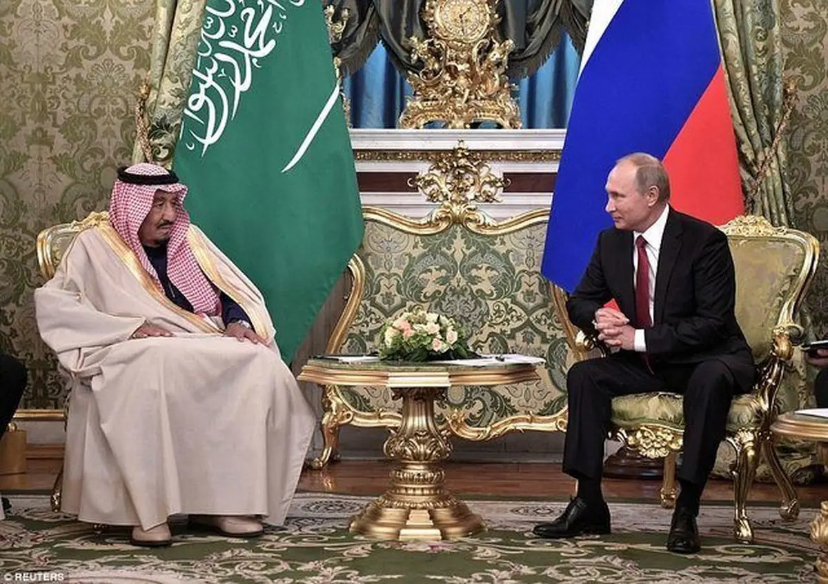 از پله برقی طلایی پادشاه تا ۱۵۰۰ همراه