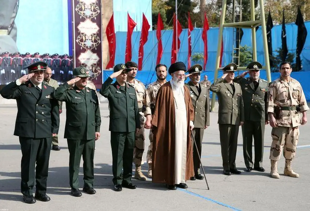 رهبر انقلاب: قدرت دفاعی کشور به هیچ‌وجه قابل مذاکره و معامله نیست