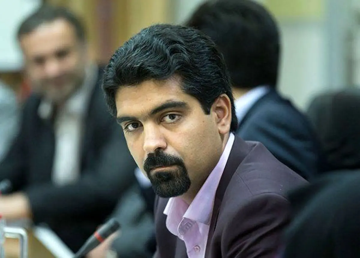 دولت در موضوع عضو زرتشتی شورای شهر یزد موضع‌گیری خواهد کرد