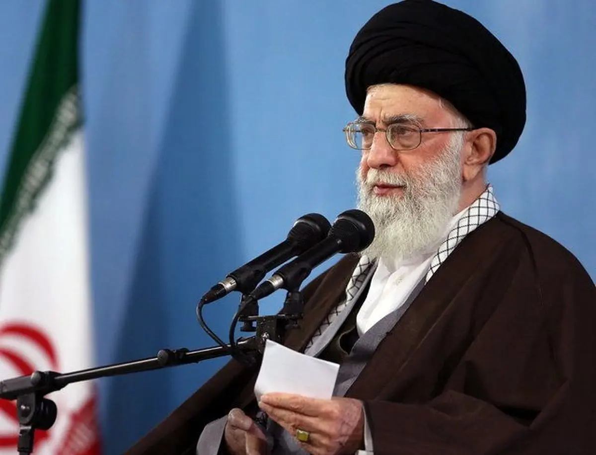 رهبر انقلاب:خدای متعال بر ما منت گذاشته و پیاده‌روی اربعین را خلق کرده است